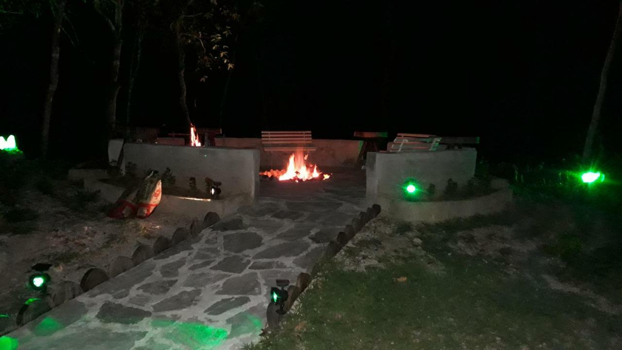 Alto Paraíso de Goiás Pousada Cachoeira Poco Encantado מראה חיצוני תמונה